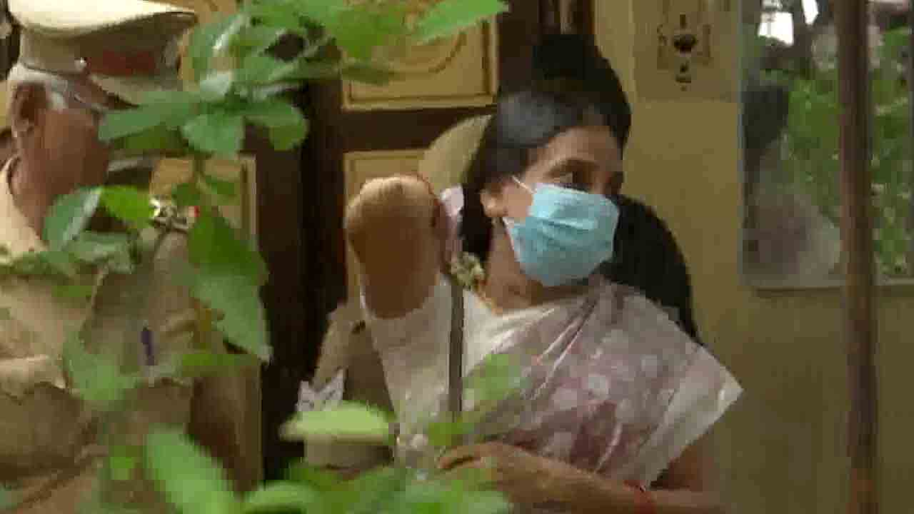 32 ఏండ్లు అండ‌గా నిలిచిన త‌మిళ ప్ర‌జ‌ల‌కు కృత‌జ్ఞ‌త‌లు : న‌ళిని శ్రీహ‌ర‌న్