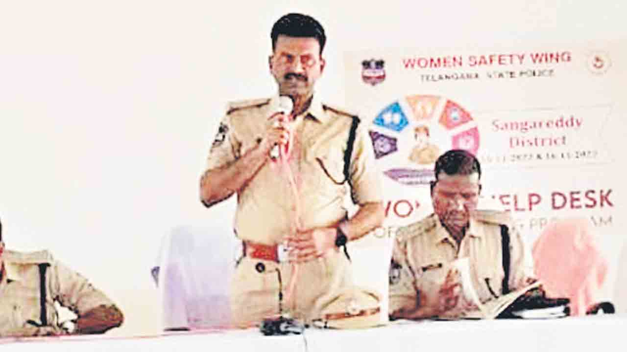 మహిళల రక్షణకు ప్రాధాన్యం