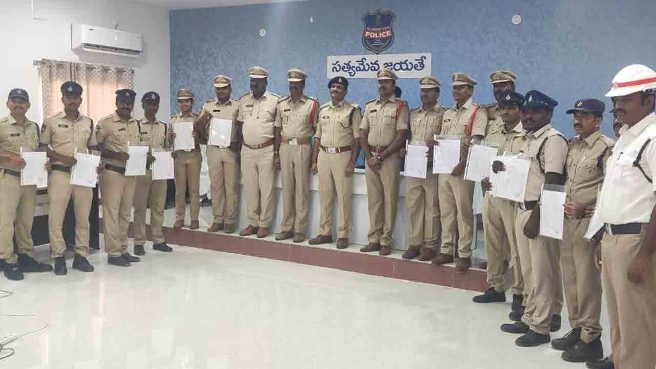 పెండింగ్‌ కేసుల పరిష్కారానికి కృషి
