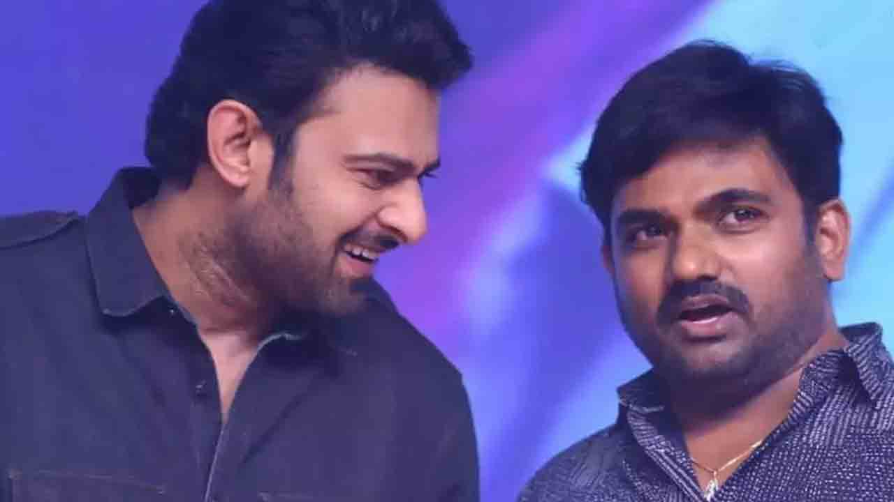 Prabhas | ప్రభాస్‌ స్థాయిని తగ్గిస్తున్న మారుతి.. ఫ్యాన్స్ ఫైర్..!