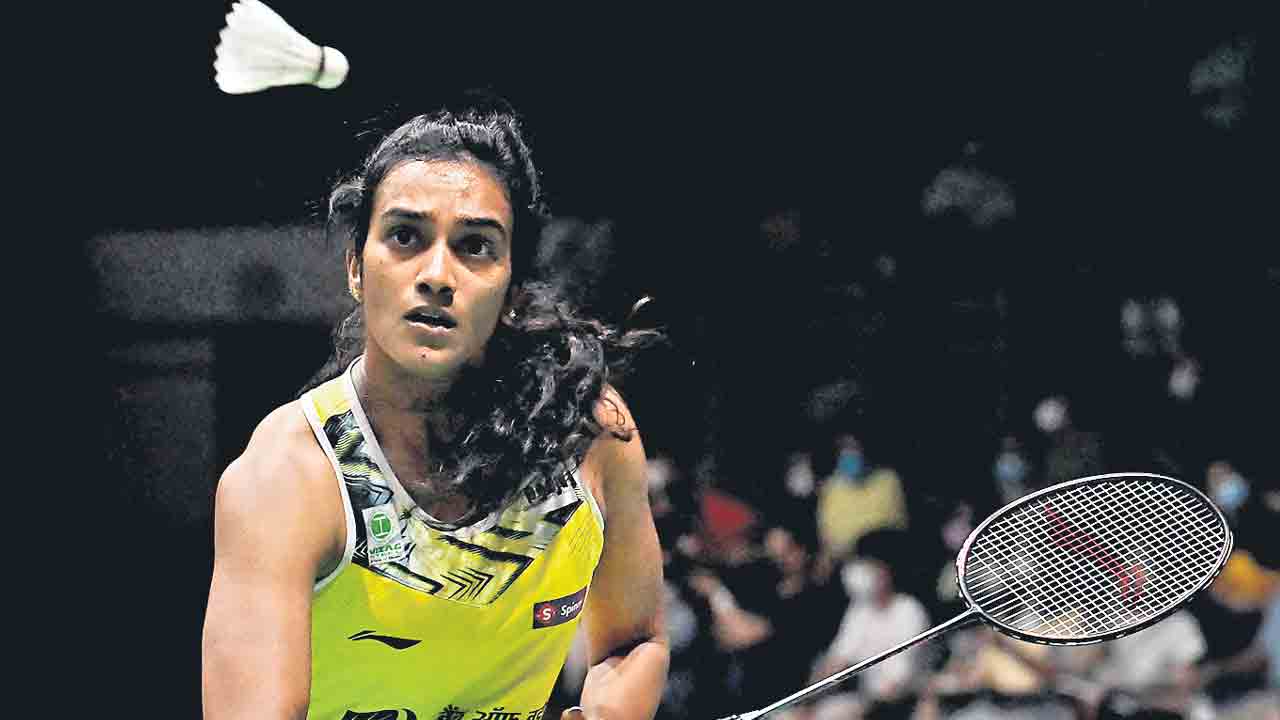 వరల్డ్‌ టూర్‌ ఫైనల్స్‌కు సింధు దూరం