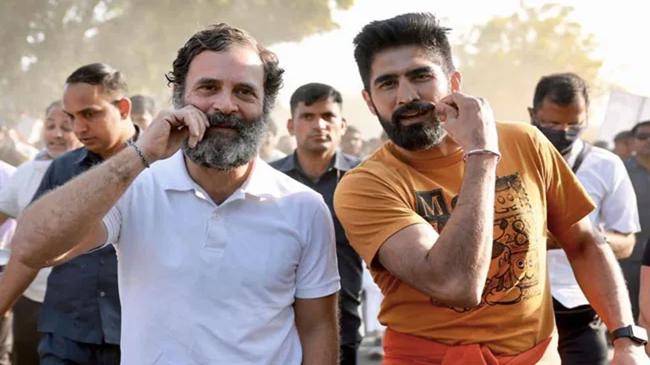 మీసాలు తిప్పిన రాహుల్ గాంధీ.. వీడియో