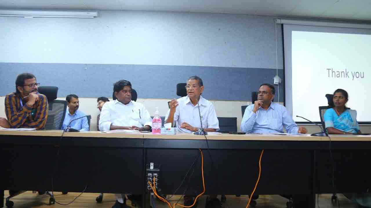 స్థానికత, సంస్కృతిని పరిరక్షించాలి