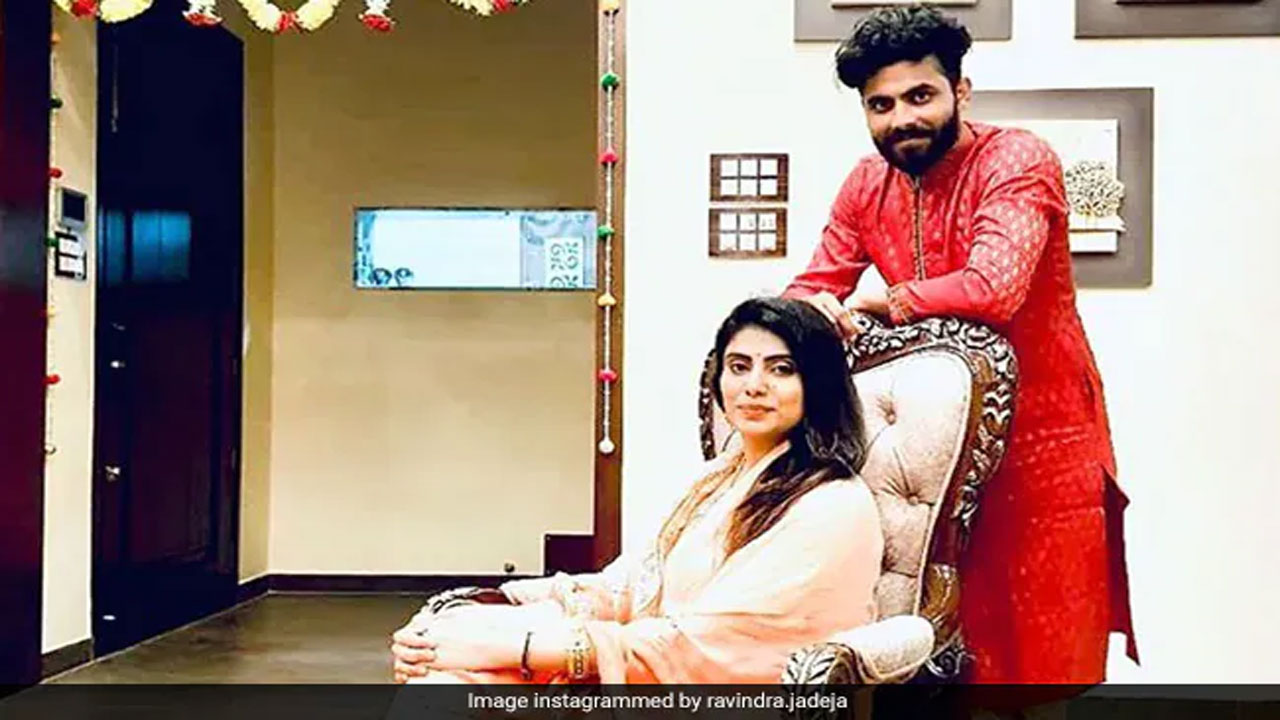 ఎమ్మెల్యేగా పోటీ చేయ‌నున్న ర‌వీంద్ర జ‌డేజా భార్య !