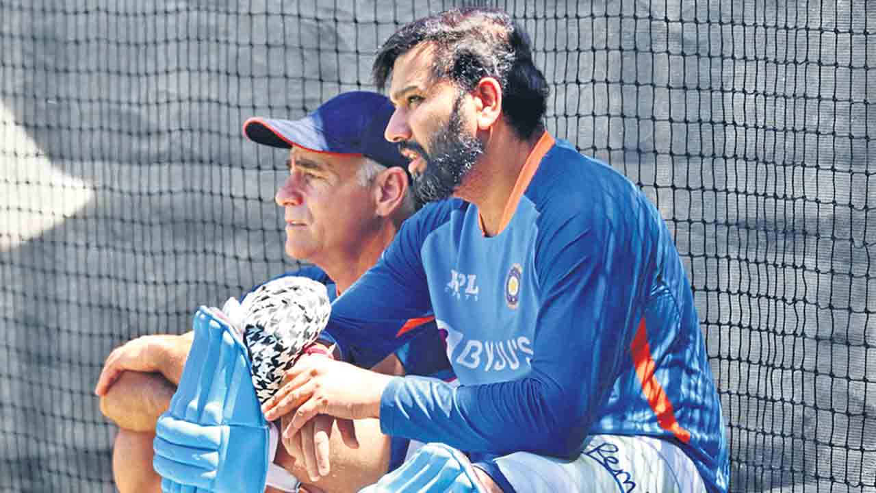 రోహిత్‌కు గాయం