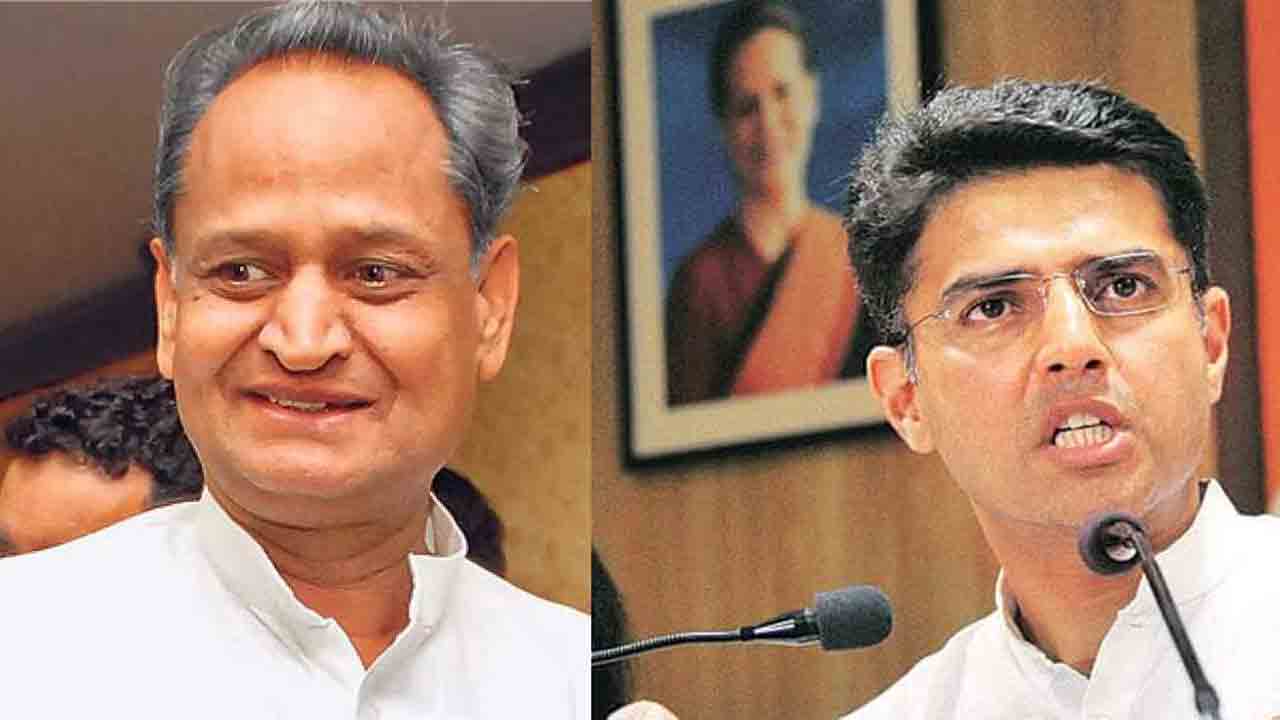 గెహ్లాట్‌ను పీఎం పొగిడారు