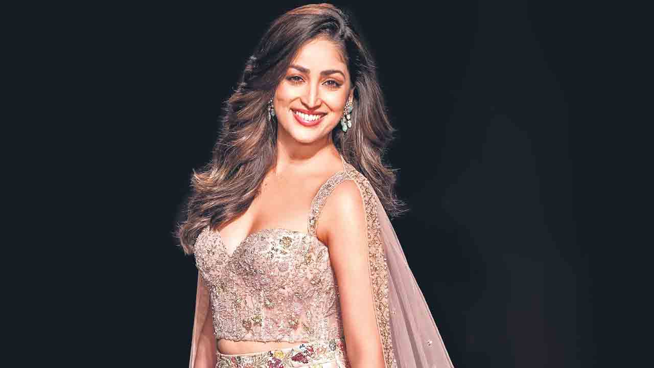 క్రైమ్‌ రిపోర్టర్‌ శిఖా శర్మ