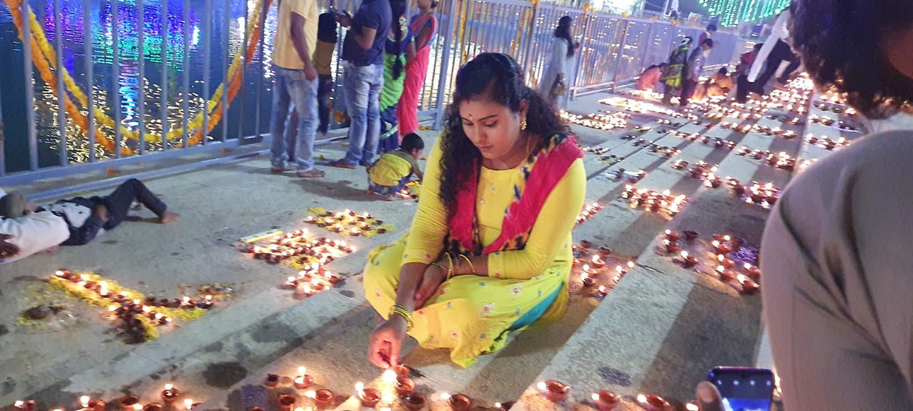 karthika deepotsavam: శ్రీ‌శైలంలో క‌న్నుల పండువ‌గా కార్తీక‌దీపోత్స‌వం