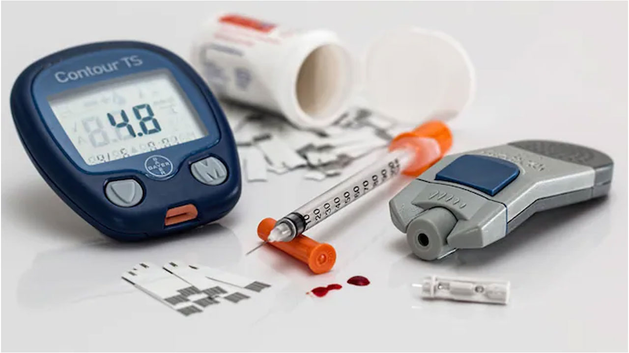 Health Tips | ఈ జాగ్ర‌త్త‌ల‌తో స్ట్రోక్‌, గుండె పోటు ముప్పున‌కు చెక్‌