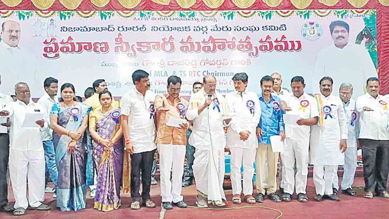 స్వరాష్ట్రంలో కులవృత్తులకు పెద్దపీట