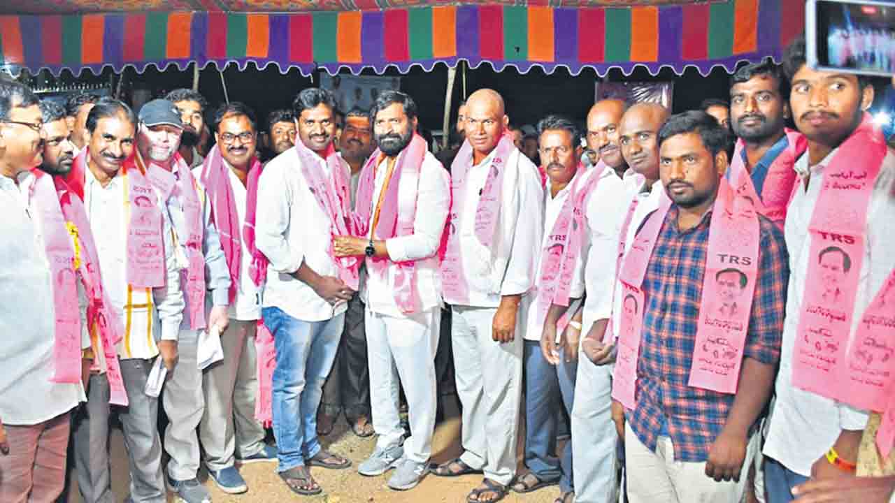అభివృద్ధిలో తెలంగాణ పరుగులు