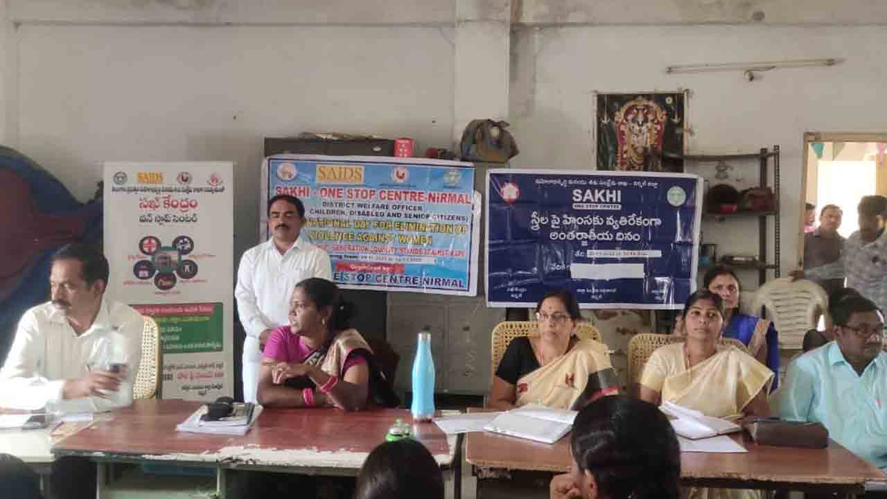 మహిళలు ఆర్థికంగా ఎదగాలి