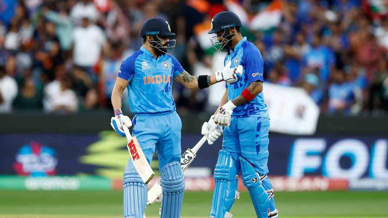 IND vs ZIM | వరుసగా రెండు వికెట్లు కోల్పోయిన టీమిండియా