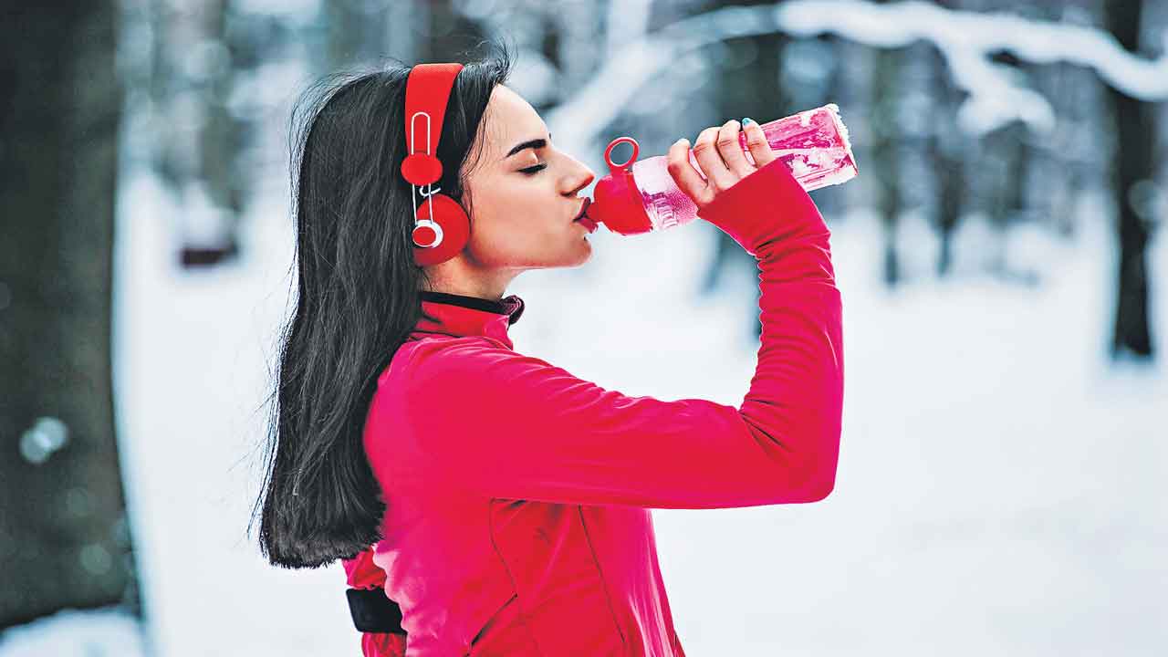 నీళ్లు ఎక్కువ తాగినా అనారోగ్యమే!