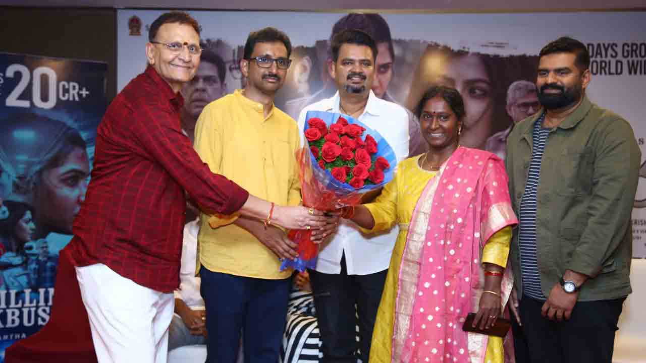 నాయిక ప్రధాన సినిమా రిస్క్‌ కాదు