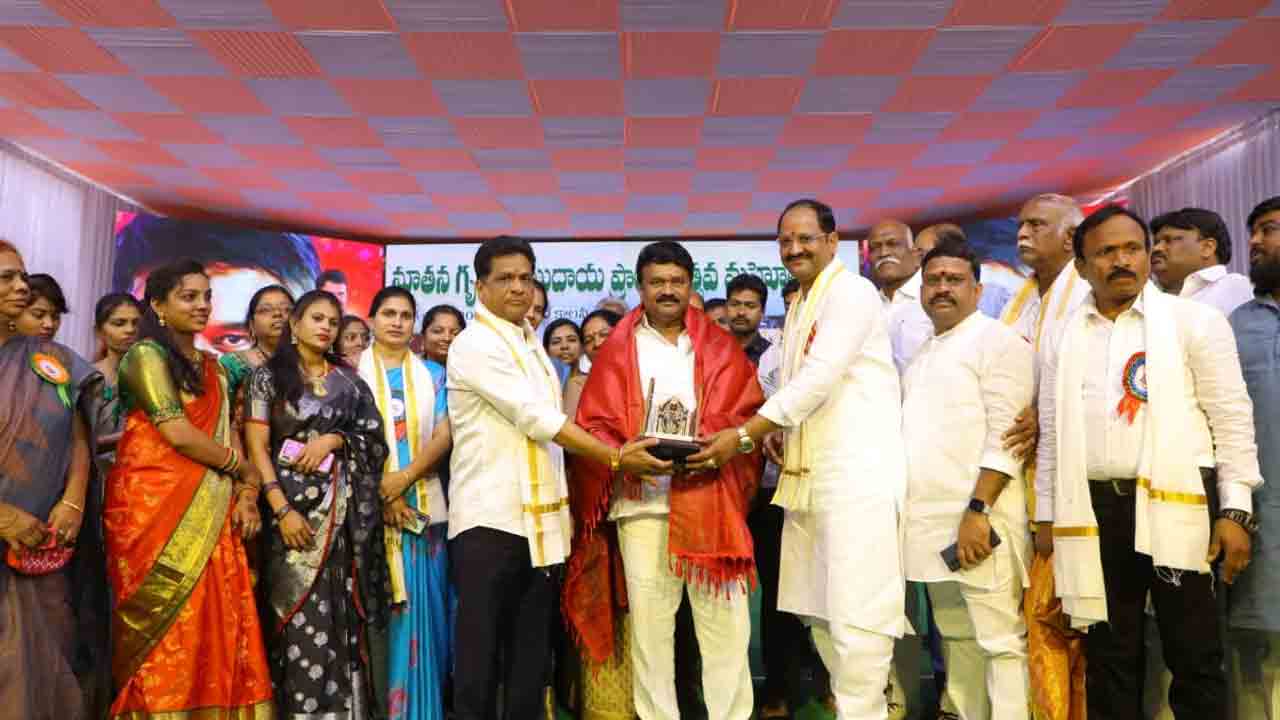 మౌలిక సదుపాయాలు కల్పిస్తాం