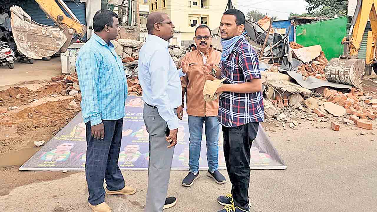 హైదరారాబాద్‌-బీజాపూర్‌ రోడ్డు పనులు షురూ