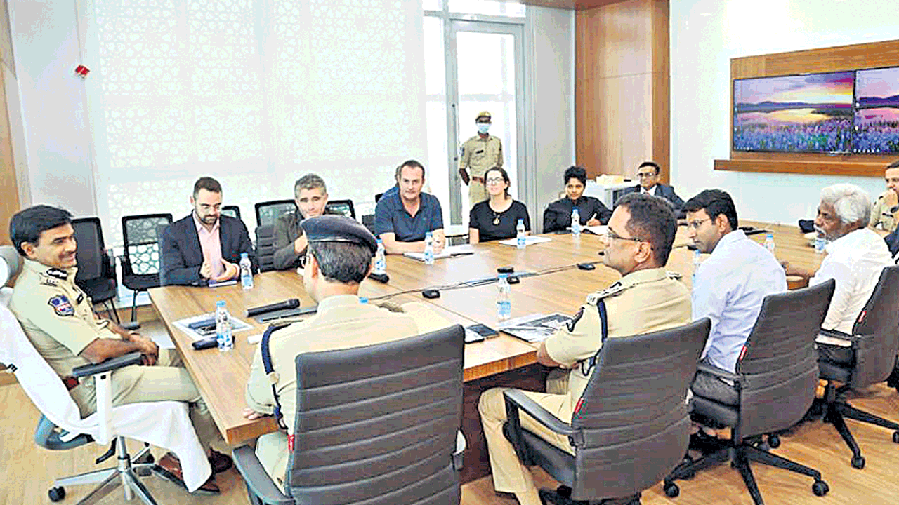 ఫార్ములా రేసింగ్‌లో పటిష్టమైన భద్రత