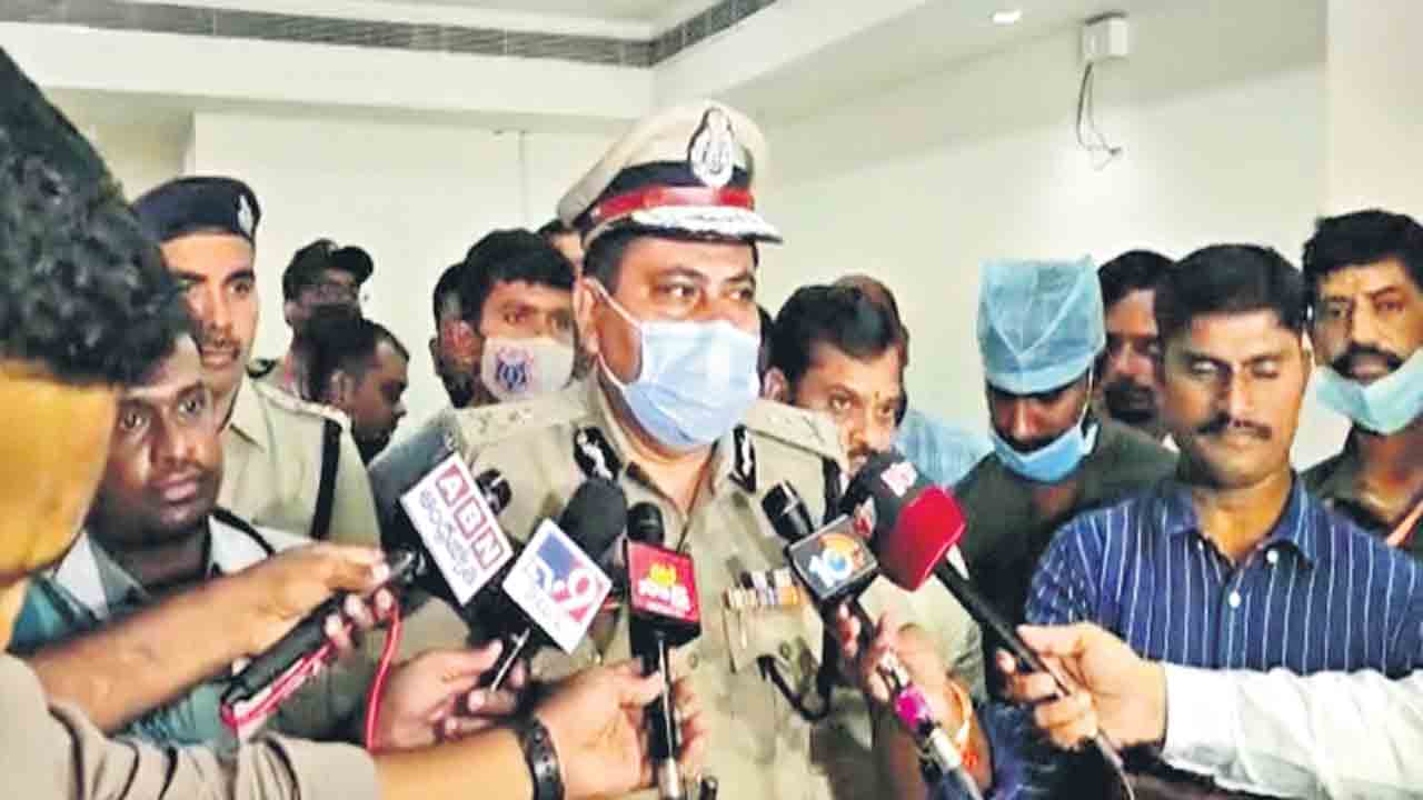 కాల్పుల ఘటనపై ముమ్మర దర్యాప్తు