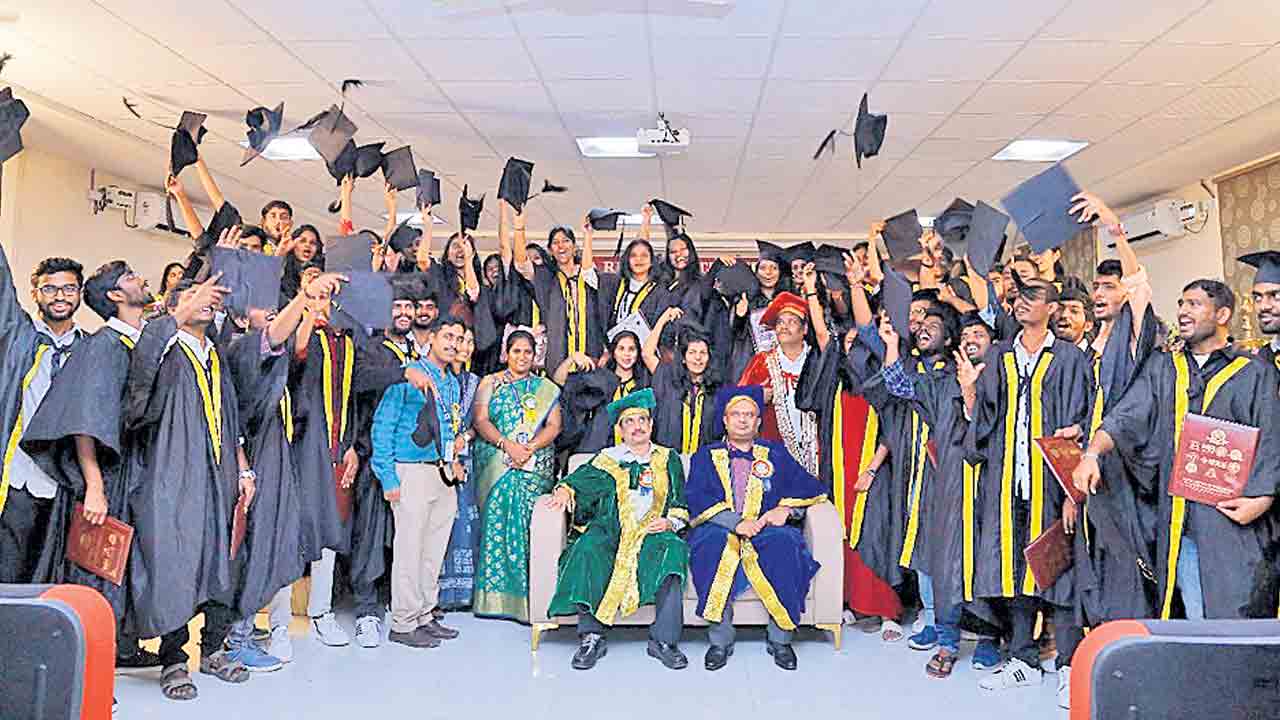 గ్లోబల్‌ లీడర్‌గా భారత్‌