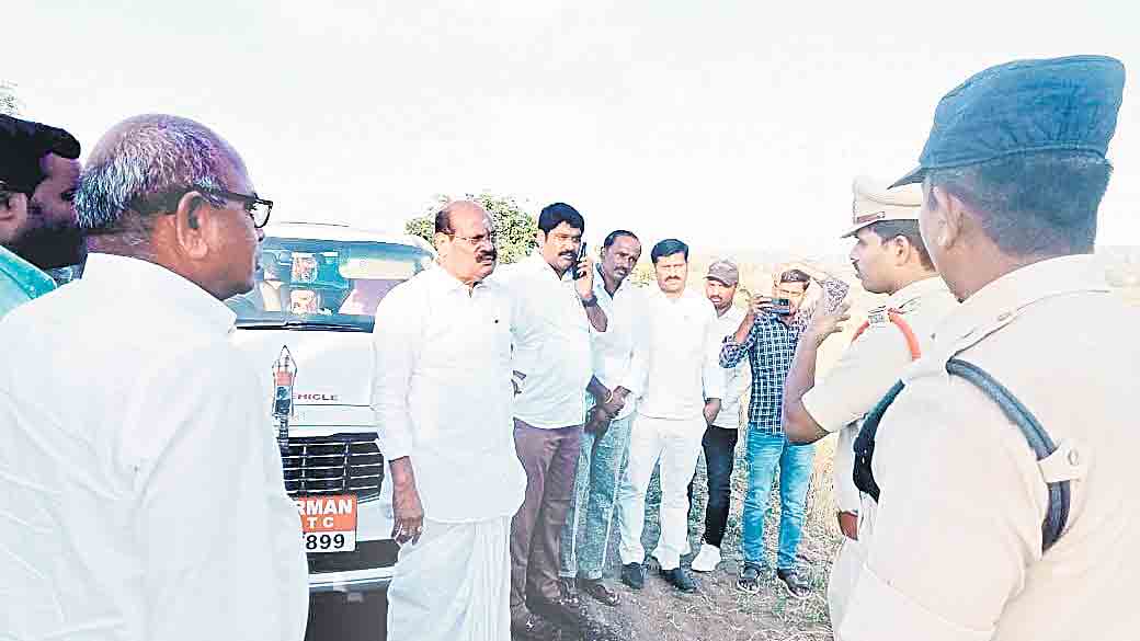 రోడ్ల భద్రత మన బాధ్యత