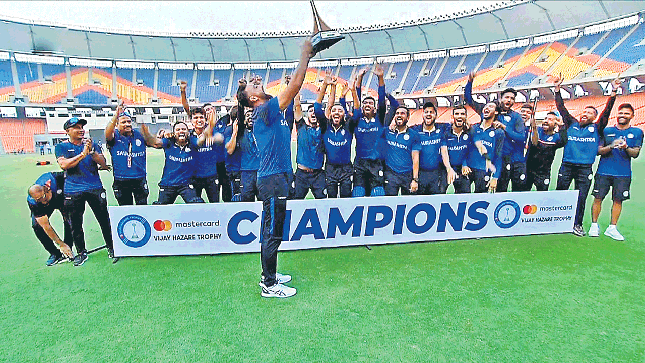 చాంపియన్ సౌరాష్ట్ర