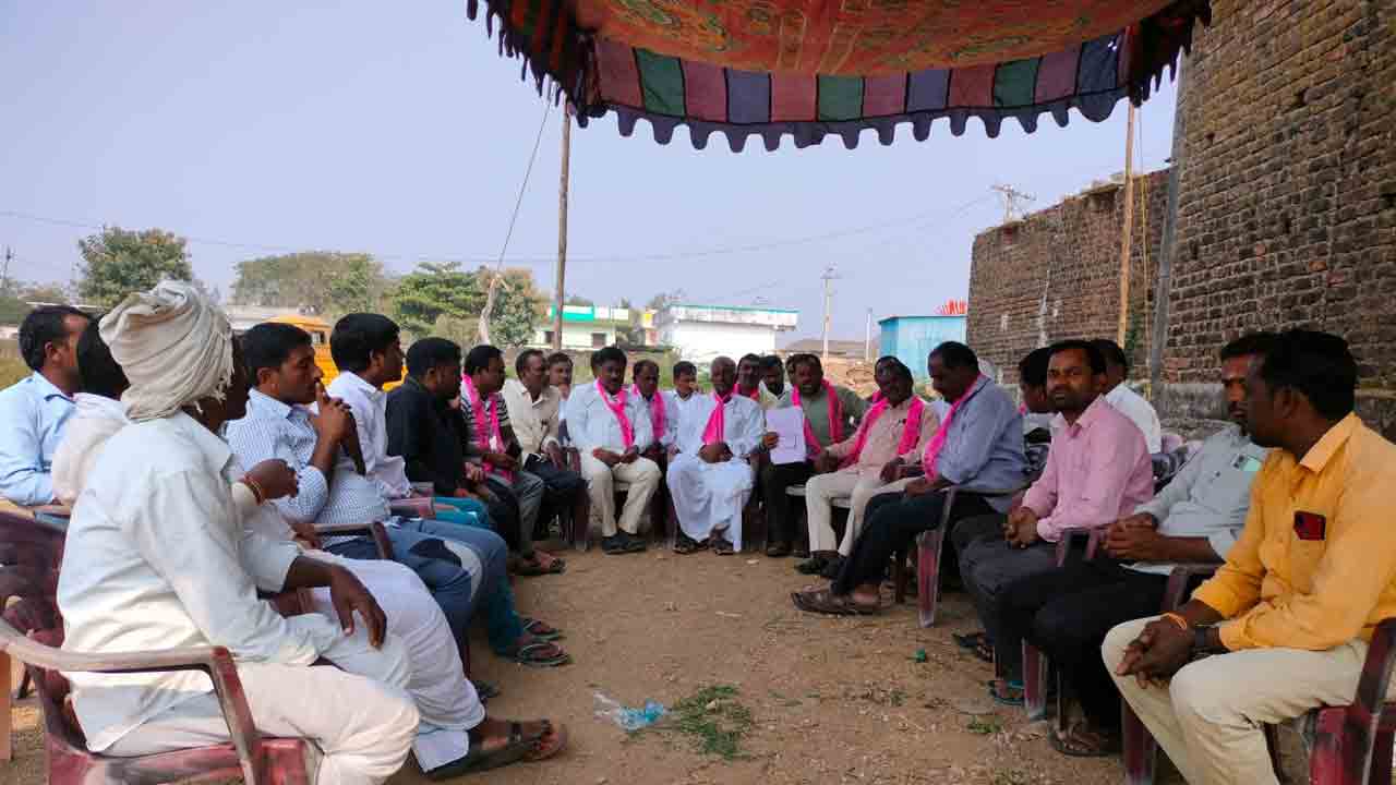 అభివృద్ధిపై చర్చకు సిద్ధం