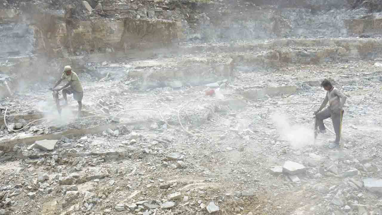 గనులు తవ్వకం.. ఘనంగా ఆదాయం