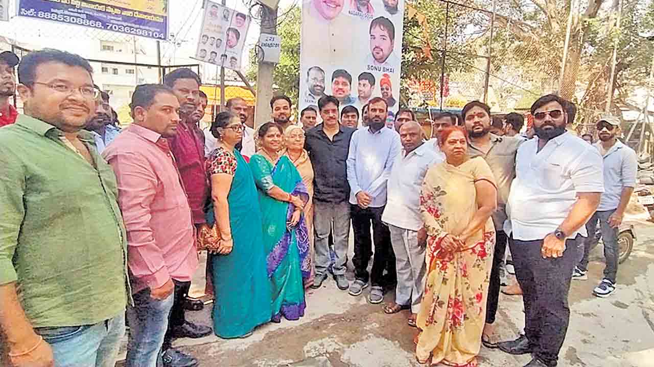 ప్రజా సమస్యల పరిష్కారమే లక్ష్యం