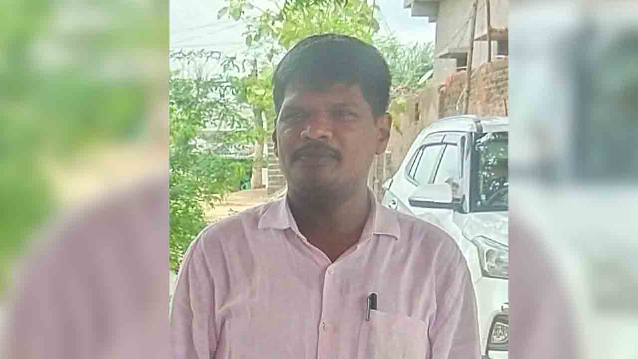 కామేపల్లి తహశీల్దార్పై సస్పెన్షన్ వేటు