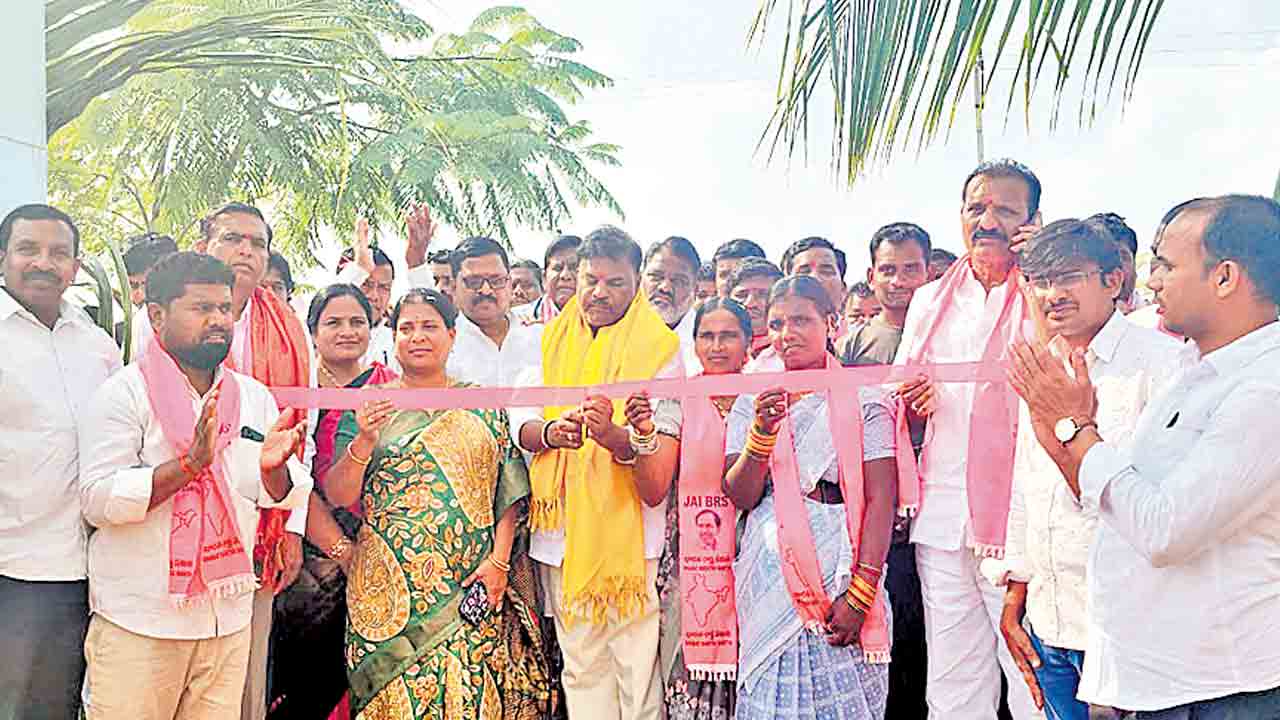 గ్రామాలను అన్ని రంగాల్లో అభివృద్ధి చేస్తా