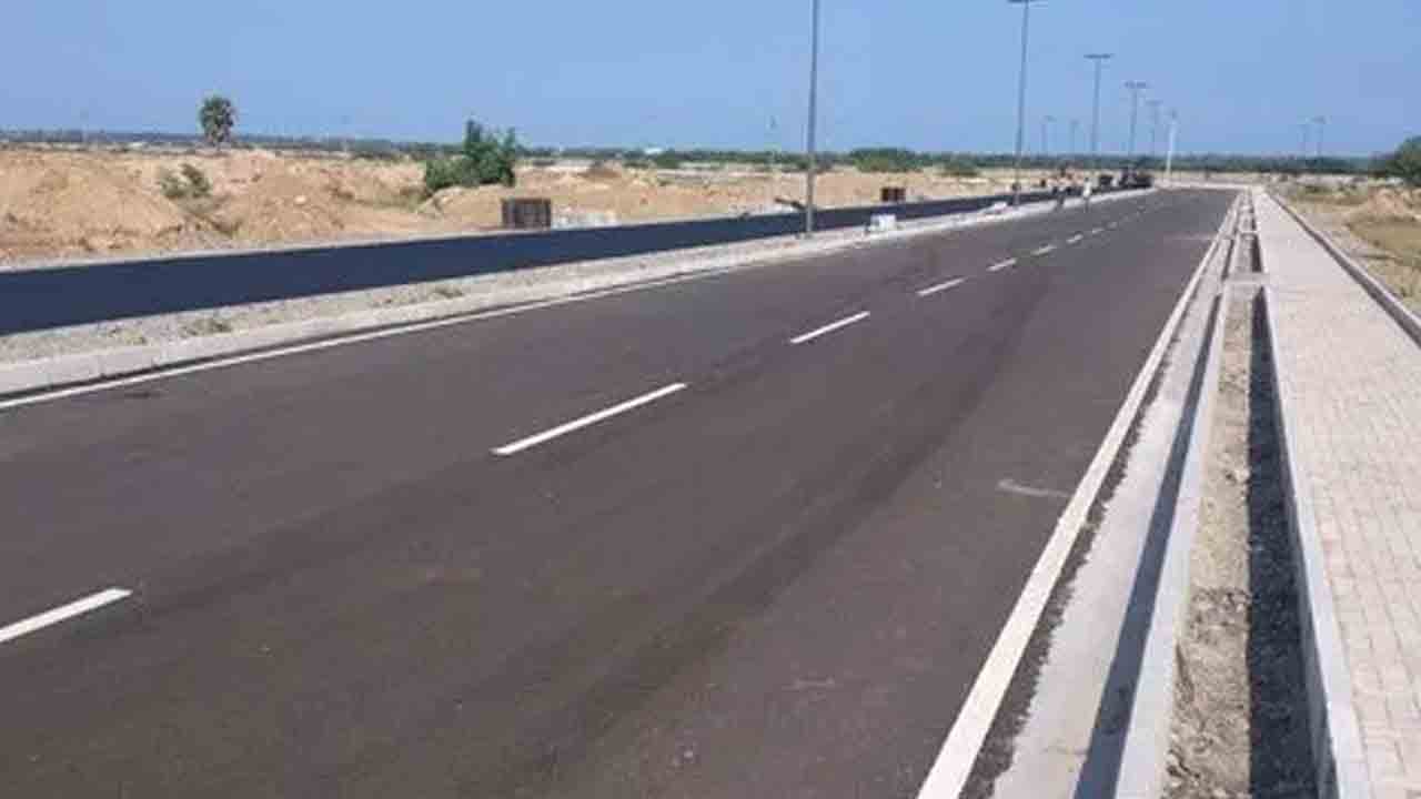 బీటీ రోడ్ల నిర్మాణం, మరమ్మతులకు రూ.70 కోట్లు