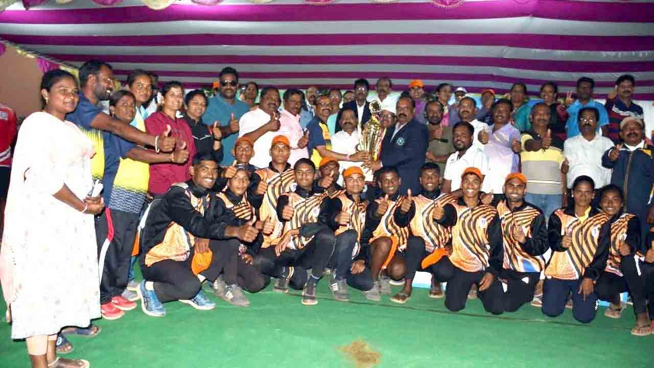 క్రీడలతో ఉపాధి అవకాశాలు