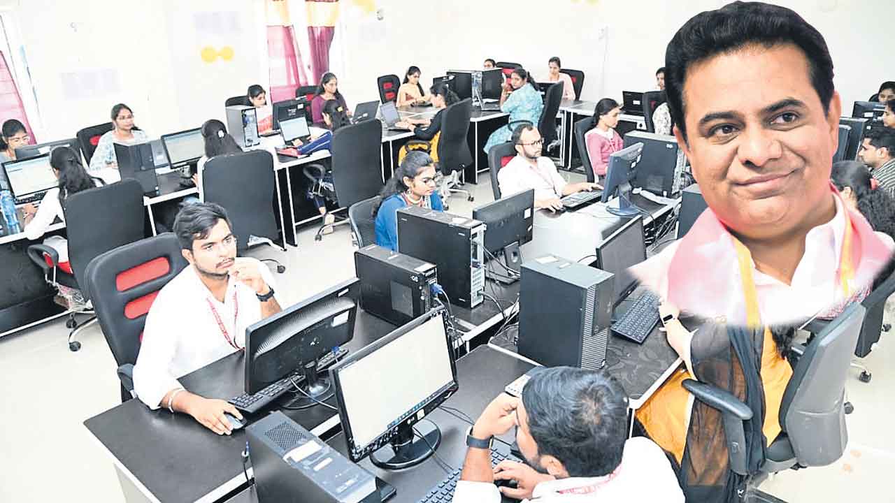 గ్రామీణ యువతకు వరం ఐటీ హబ్‌