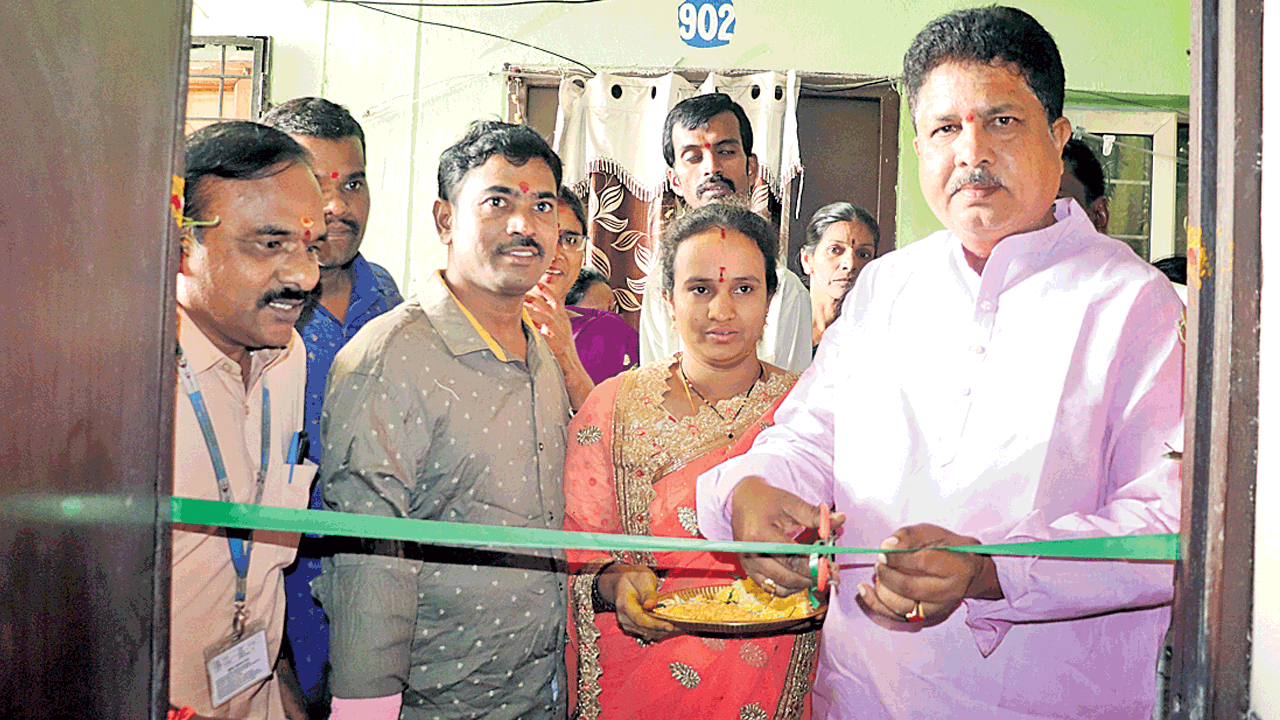 స్పందించి.. నీడ కల్పించి..