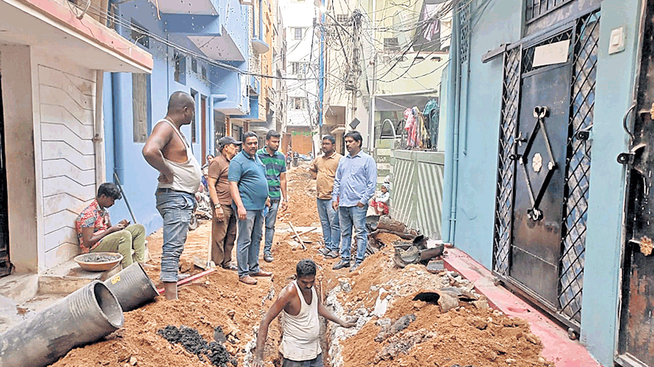 బాగ్‌-ఏ-జహారాలో.. డ్రైనేజీ సమస్యలకు చెక్‌
