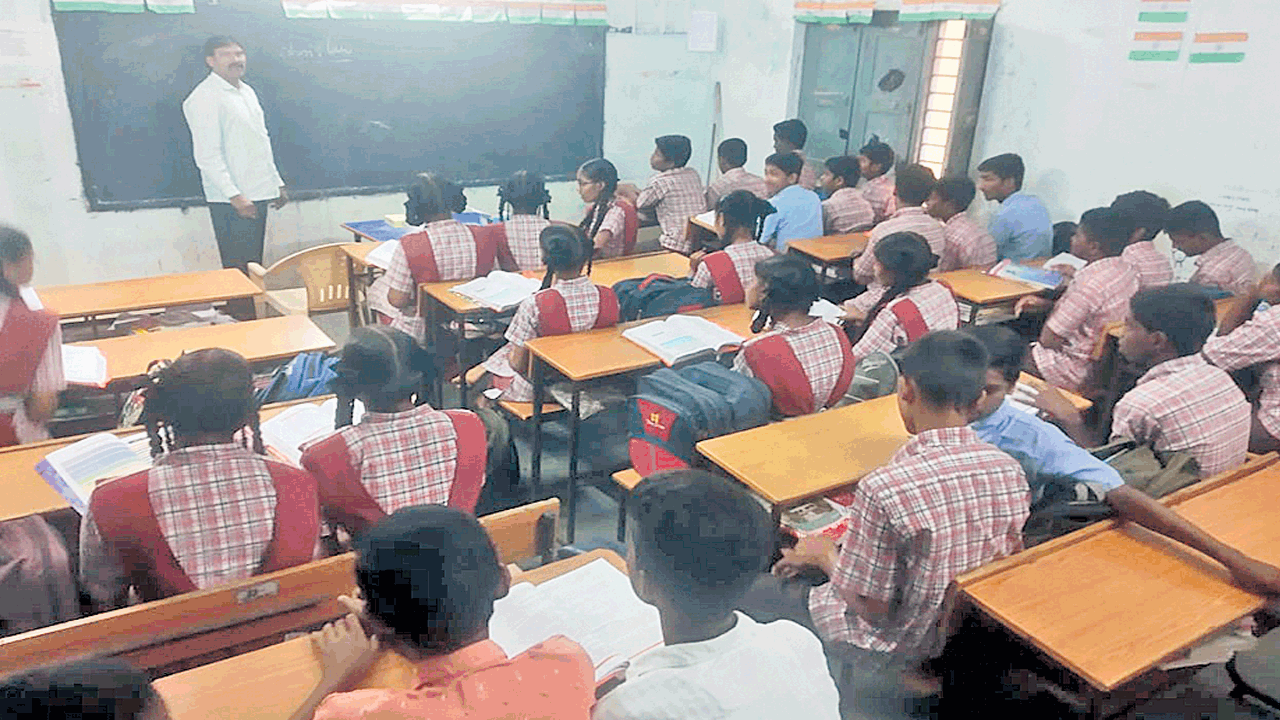 పదికి పక్కా ప్రణాళిక 