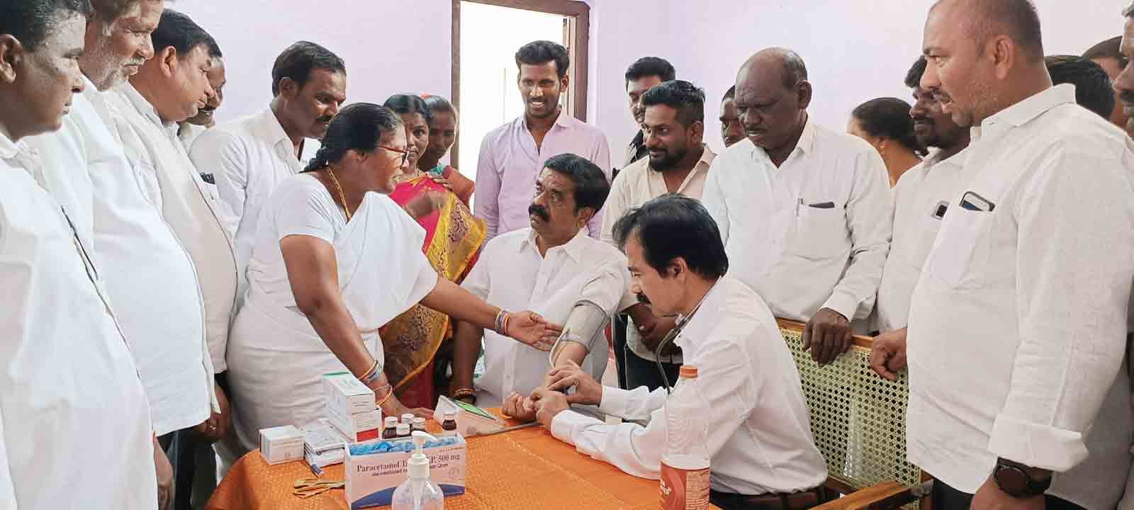 టీఆర్‌ఎస్‌తోనే అభివృద్ధి సాధ్యం