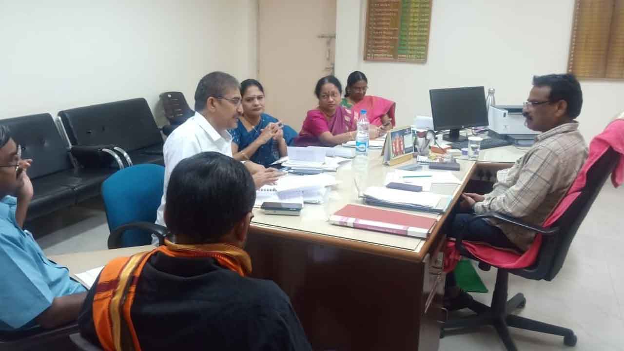 ఆర్టీసీ ఆర్‌ఎంలతో ఈడీ సమీక్ష