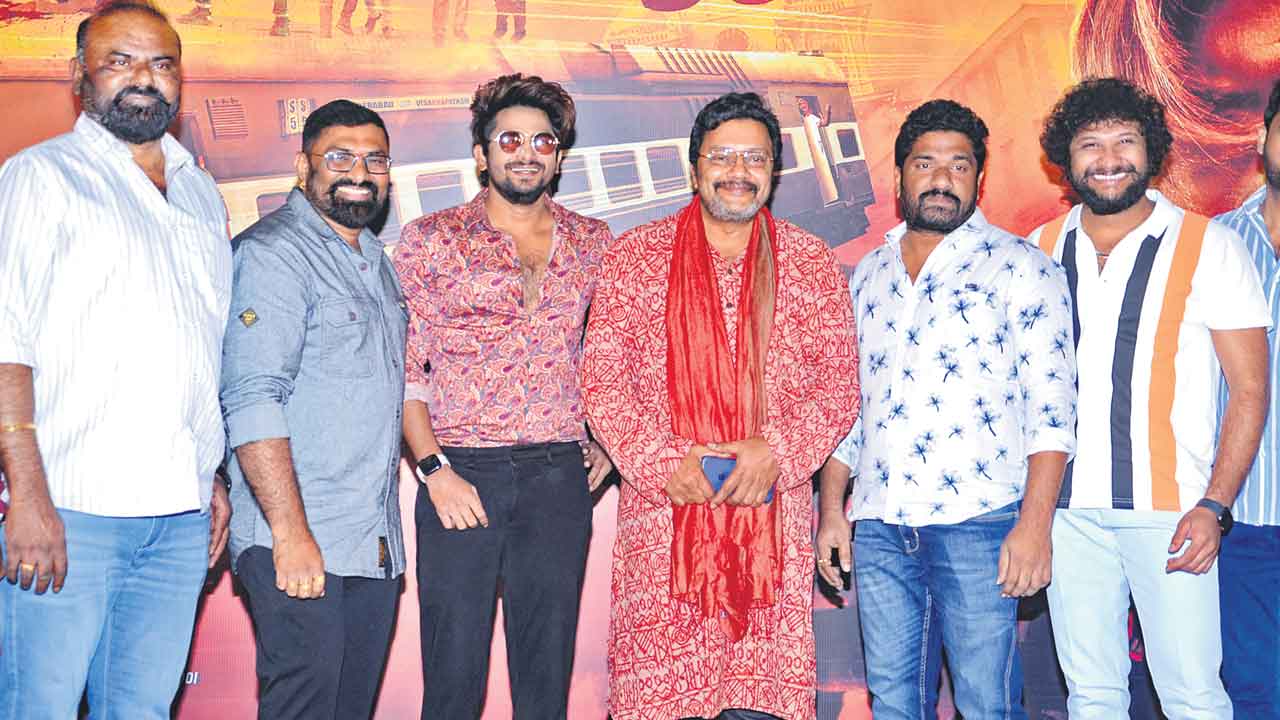 ట్రైన్‌లో దెయ్యం