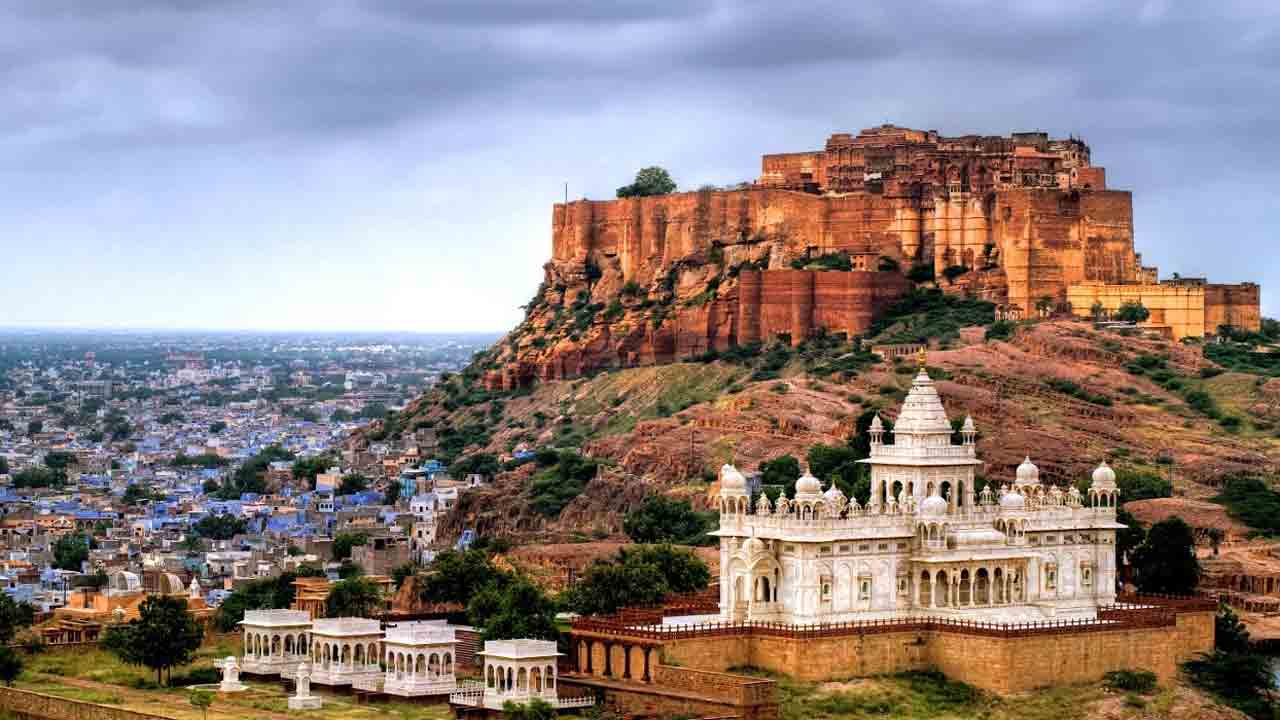 Vasthu Shastra | రాజులు తమ కోటలను వాస్తు ప్రకారం కట్టేవారు కదా? మరి యుద్ధాలు ఎందుకు చేయాల్సి వచ్చింది?