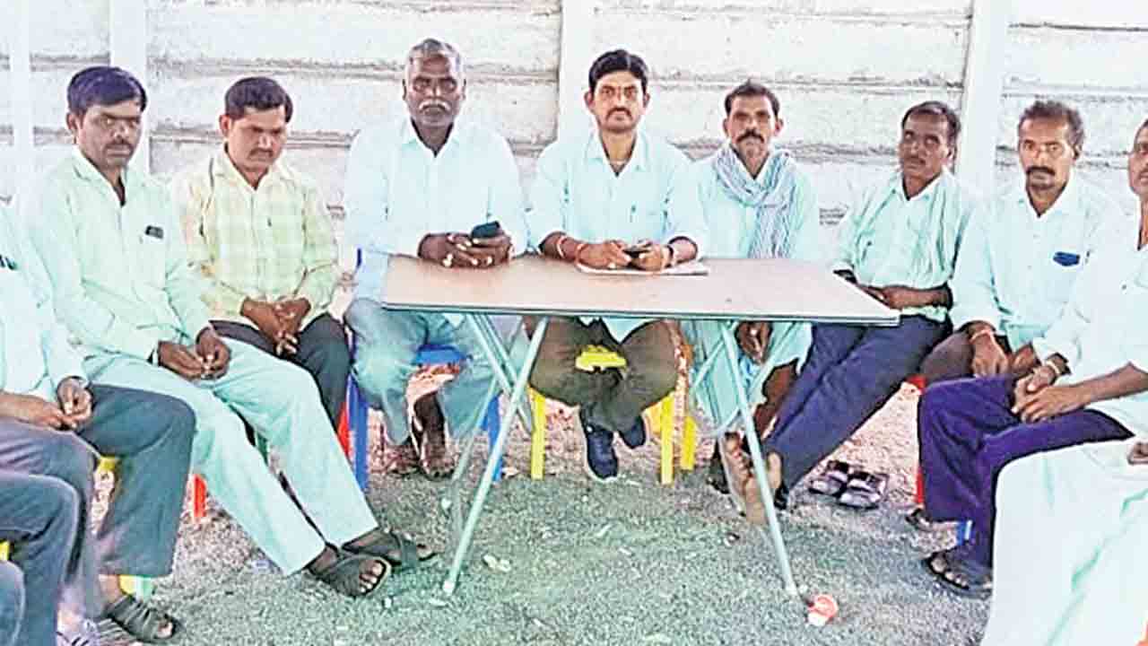 నిధుల మంజూరుపై గిరిజనుల హర్షం