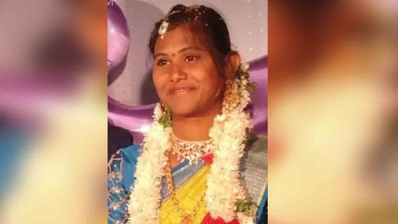 భర్తలేని లోకంలో ఉండలేక..