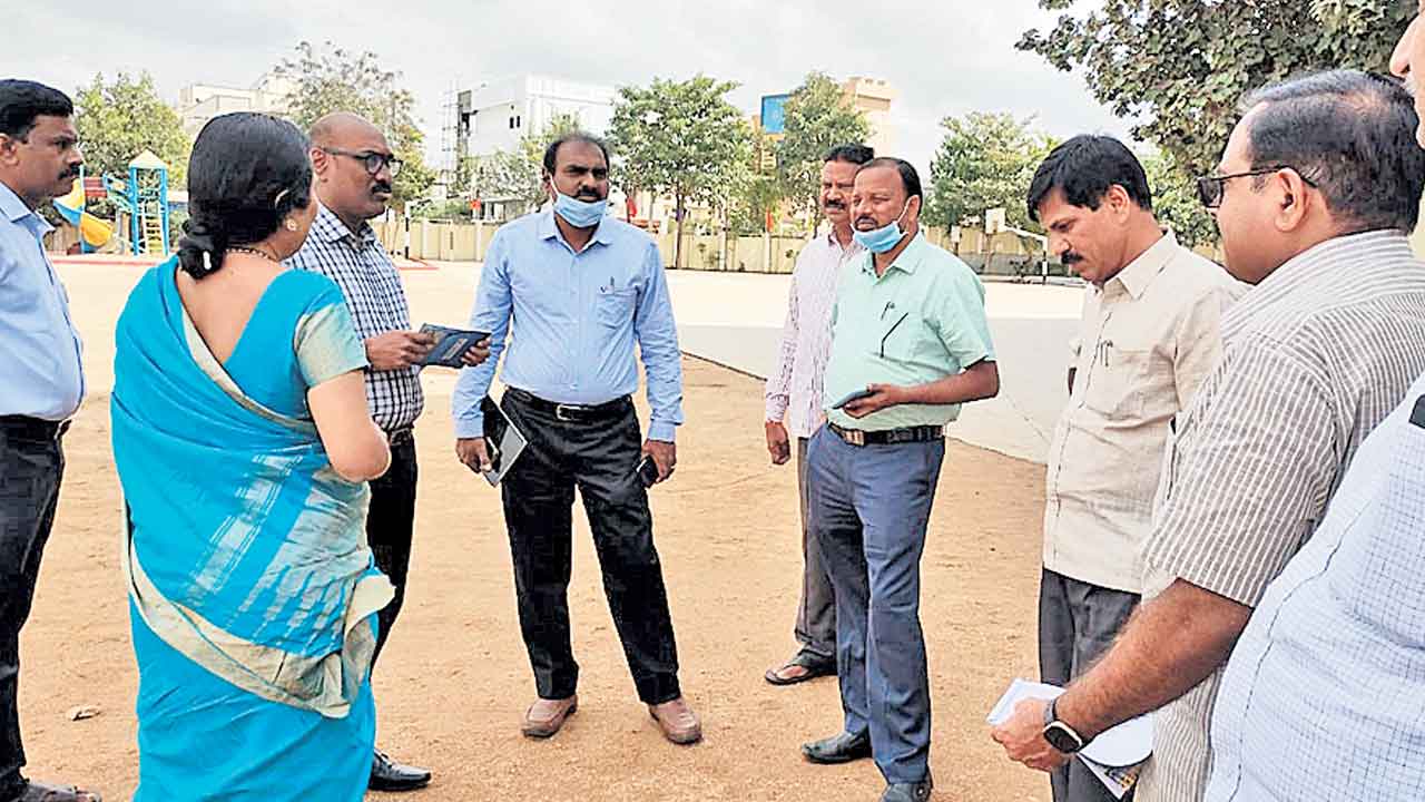 ప్రతిభను వెలికితీసేలా