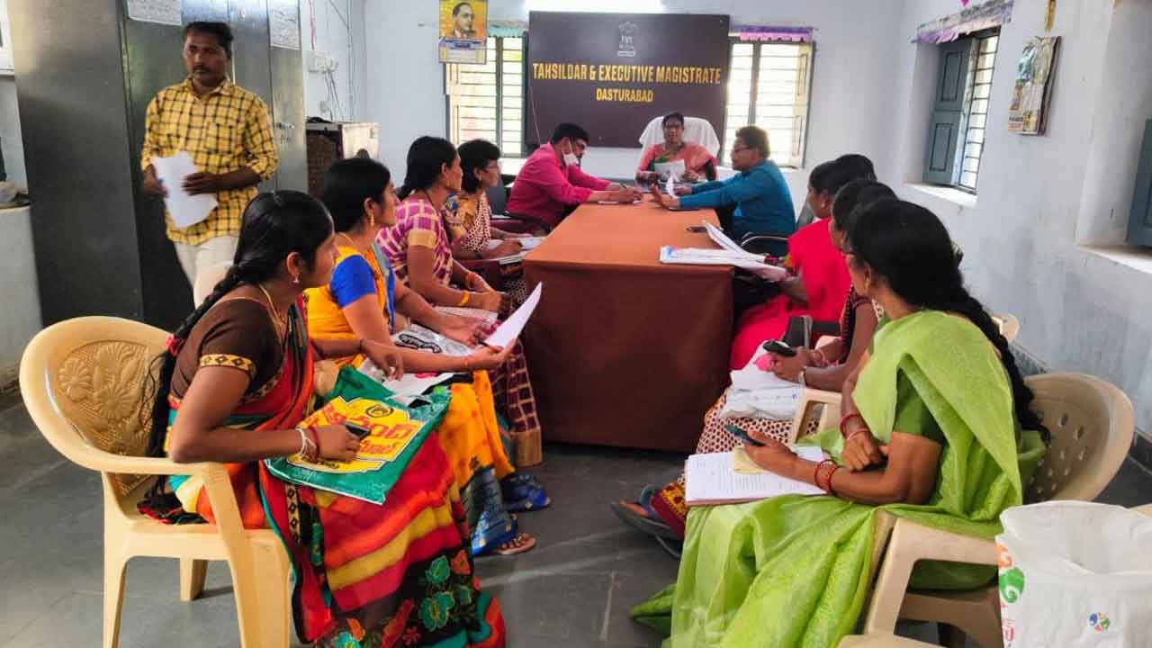 తప్పుల్లేని ఓటరు జాబితా అందించాలి