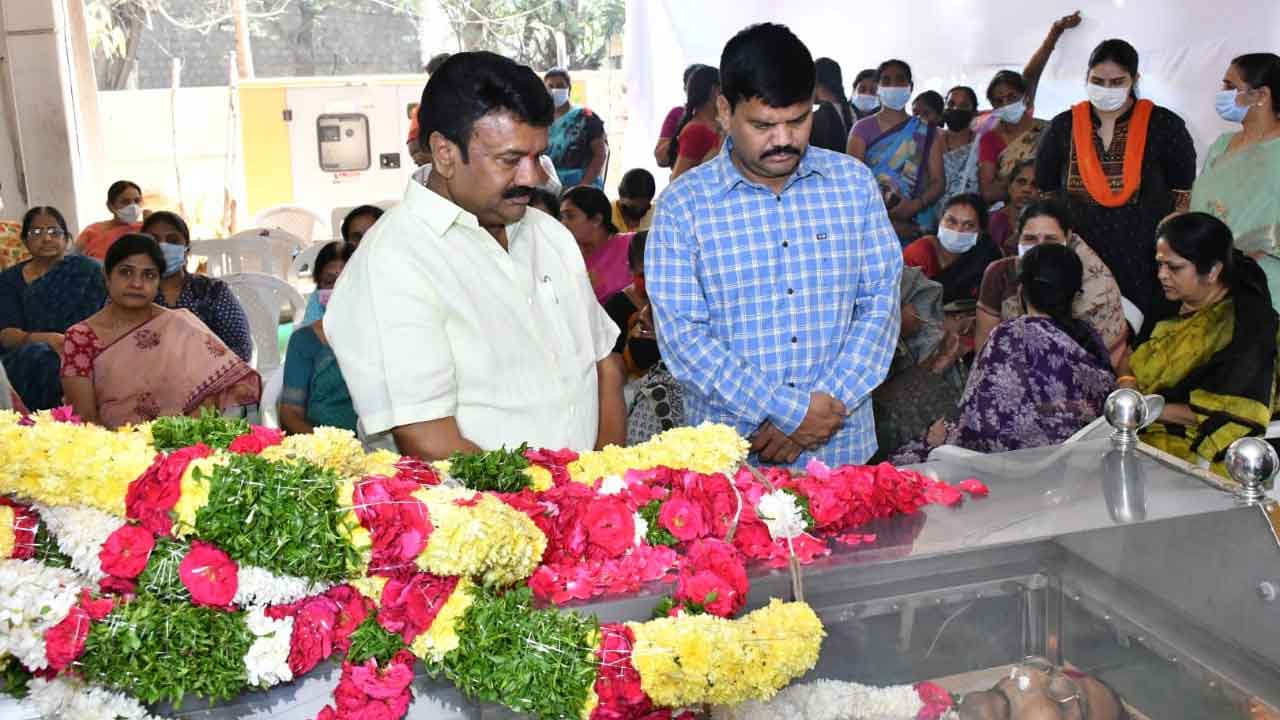 అధికారిక లాంఛనాలతో కైకాల అంత్యక్రియలు :మంత్రి తలసాని
