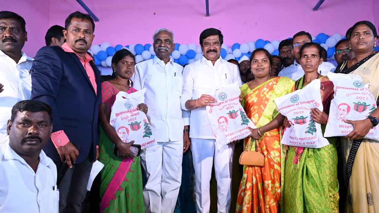 కార్పొరేట్ల రుణాల మాఫీ మాదిరిగానే పేదల రుణాలు మాఫీ చేయాలి : మంత్రి వేముల