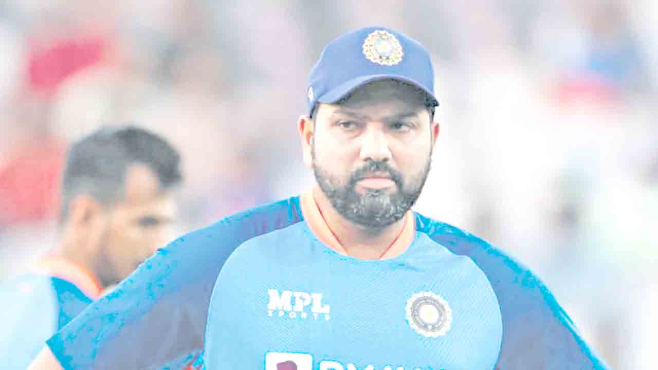 రెండో టెస్టుకూ రోహిత్‌ దూరం!