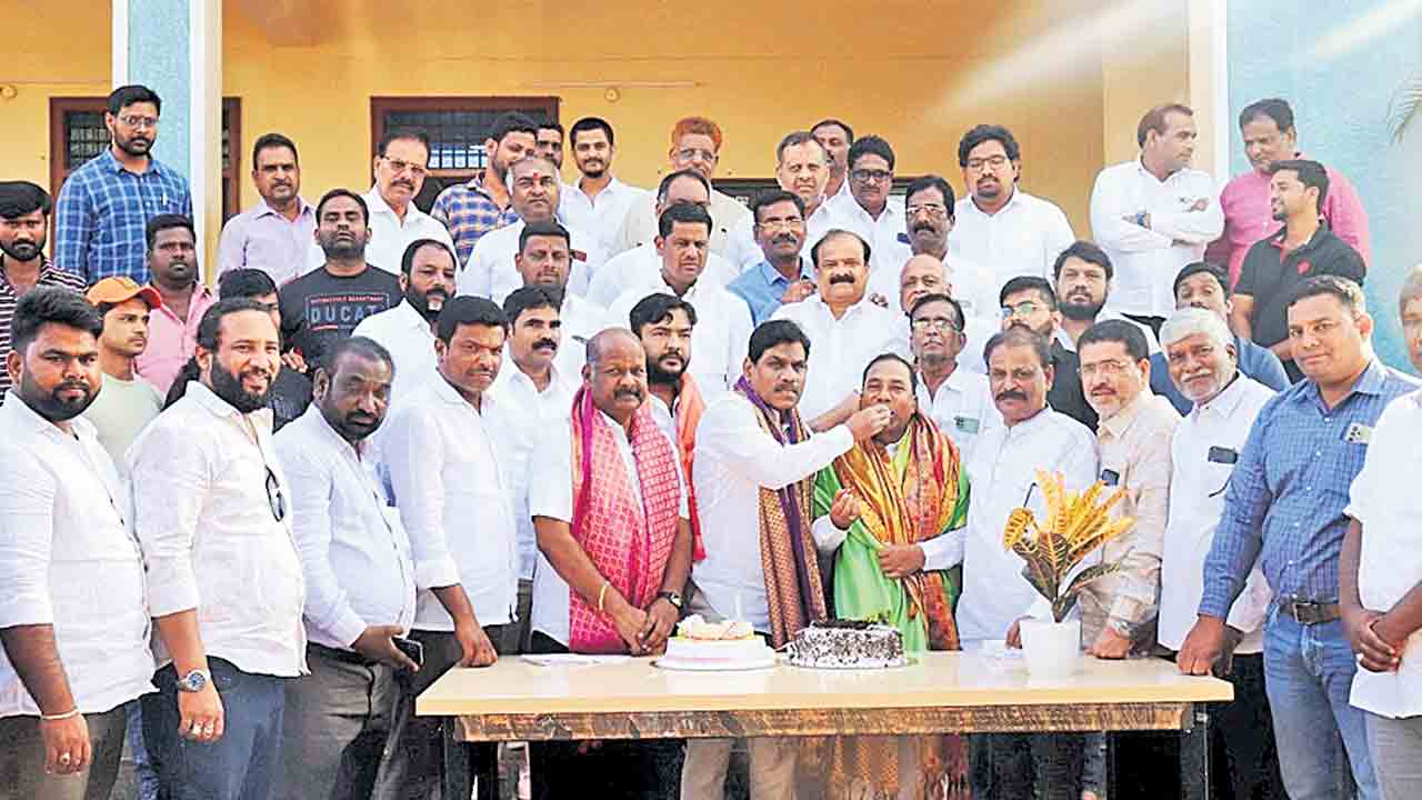 తెలంగాణలో సర్వమతాలకు ఆదరణ