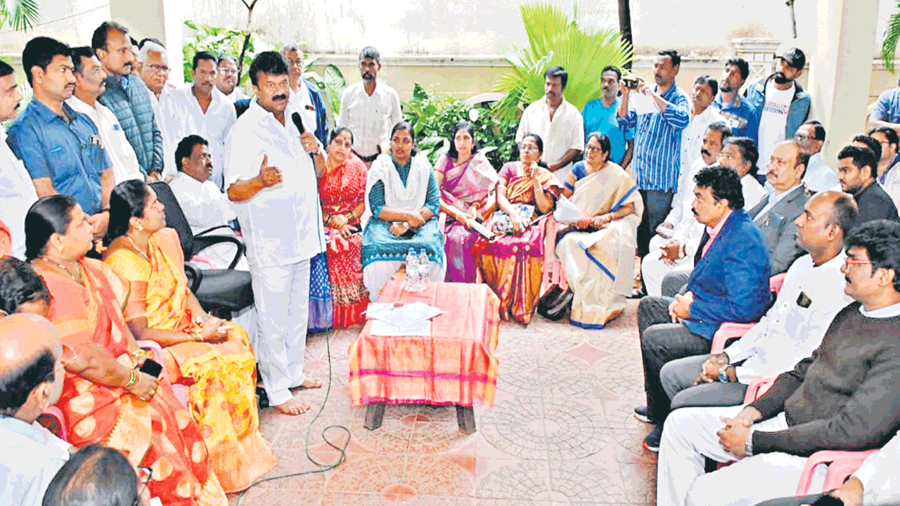 రాష్ట్రంలో అన్ని కులాలు, మతాలకు గౌరవం